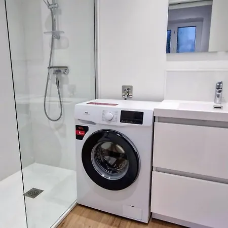 Le Lab'yrinthe - 2 Pas Des Thermes - 4/6 Voyageurs Apartament